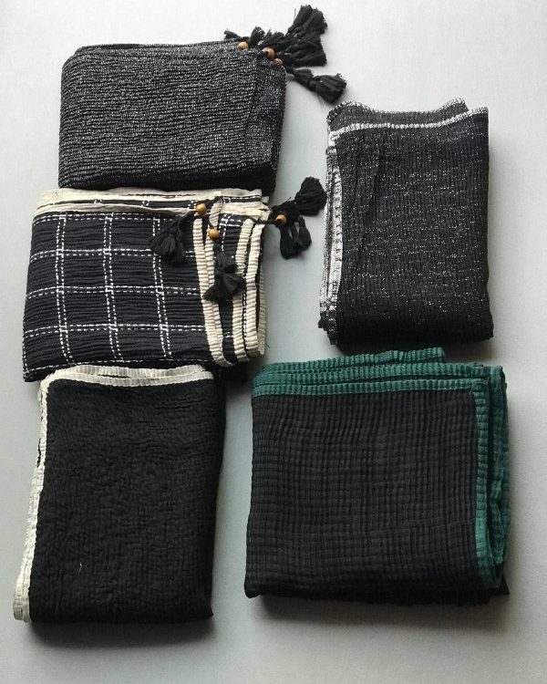 شال پلیسه منگوله دار برشکا