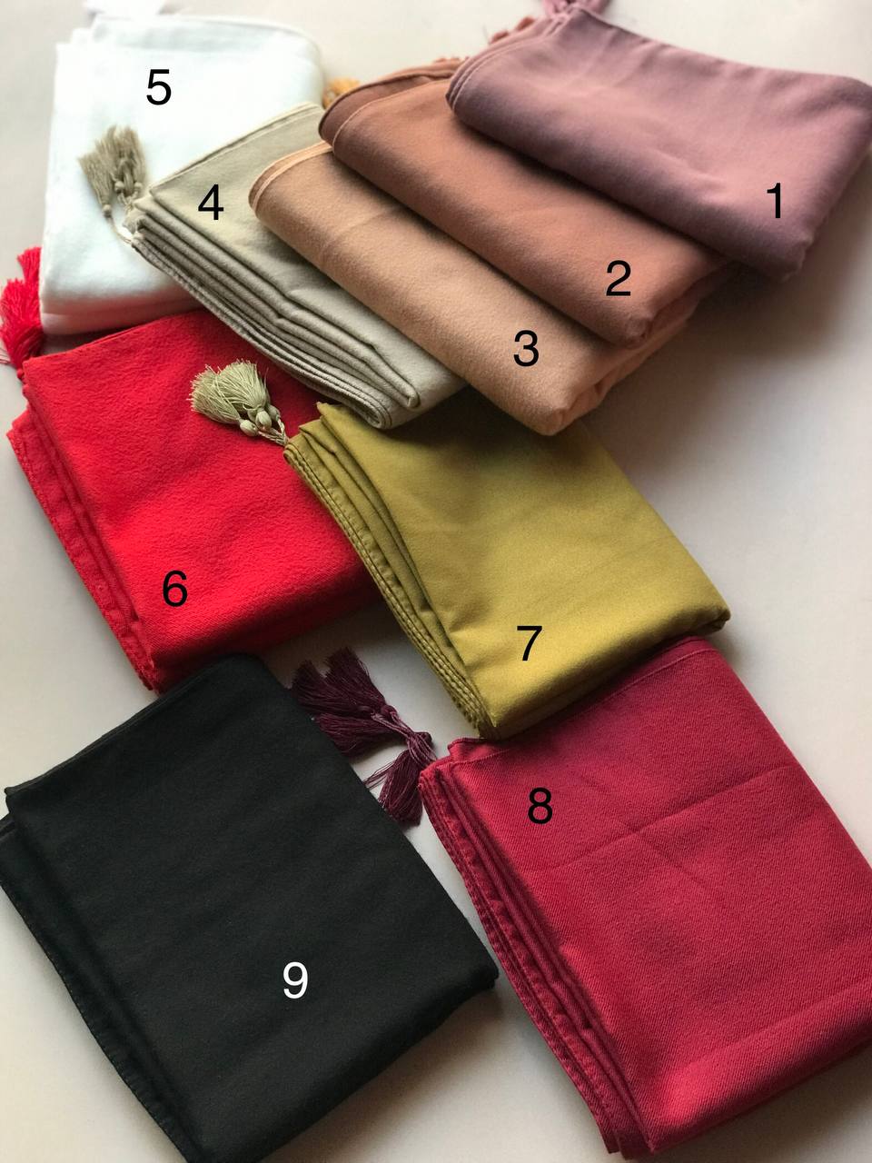 photo_5791871615108235180_y