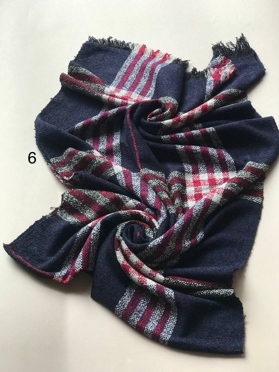 photo_5800667398892799912_y