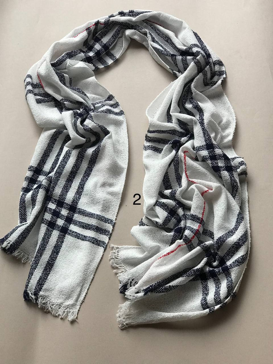 photo_5800667398892799913_y