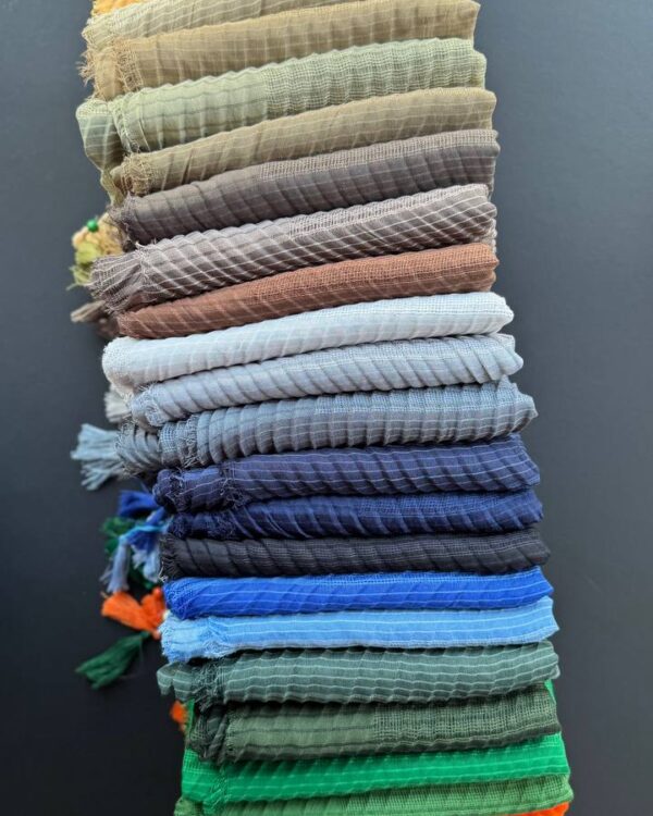 شال نخی پلیسه مدل پارچه حصیری (فقط عمده فروشی 265)