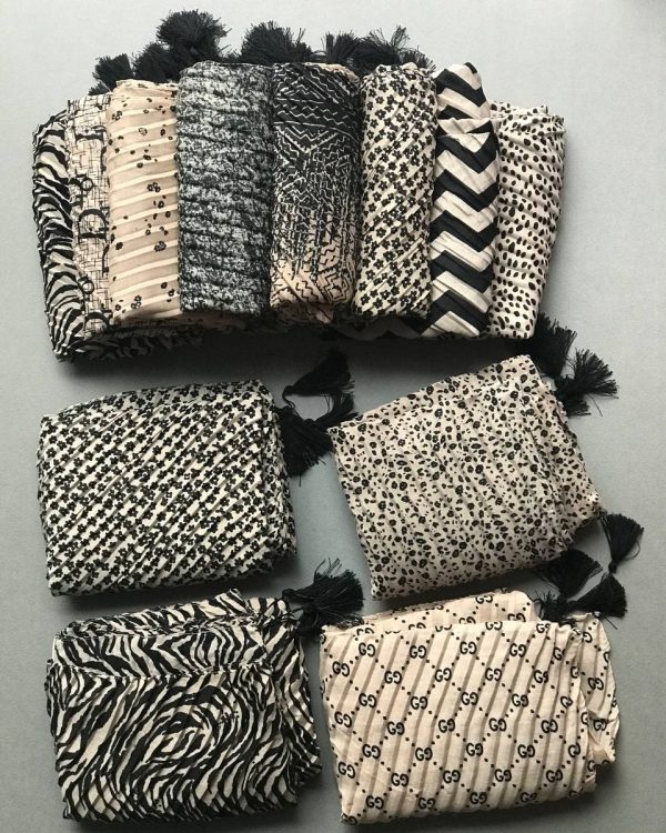 شال پلیسه تمام نخ منگوله دار