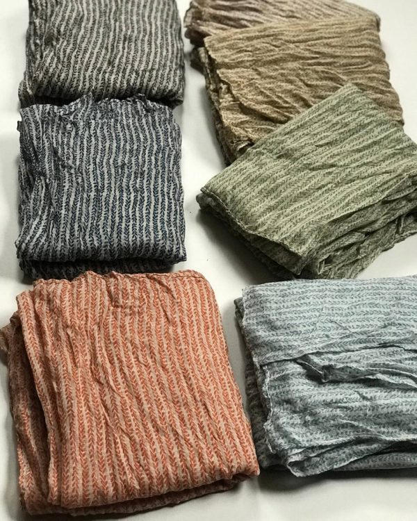 شال چروک پارچه کنفی