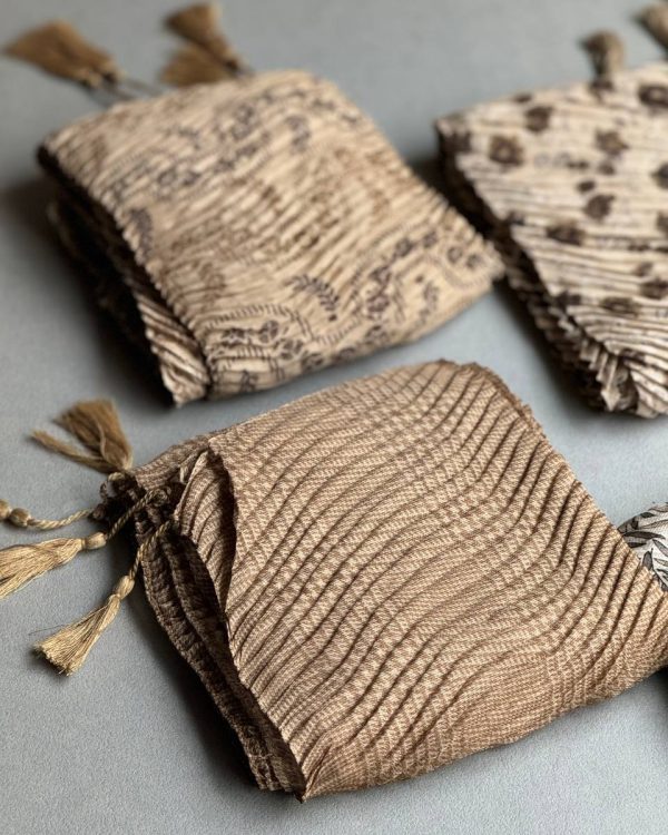 شال نخ حریر پلیسه منگوله دار (عمده فروشی کد 340)