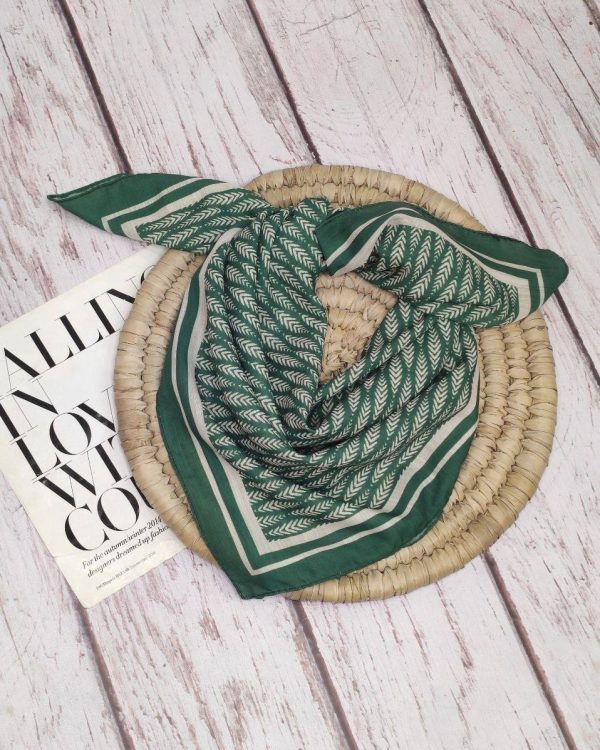 مینی اسکارف دور دوخت (فقط عمده فروشی کد: 252)