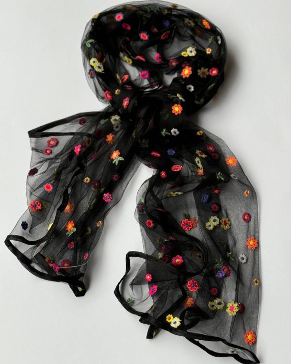 شال شکوفه توری دور نوار (تک فروشی کد ۳۸۱)