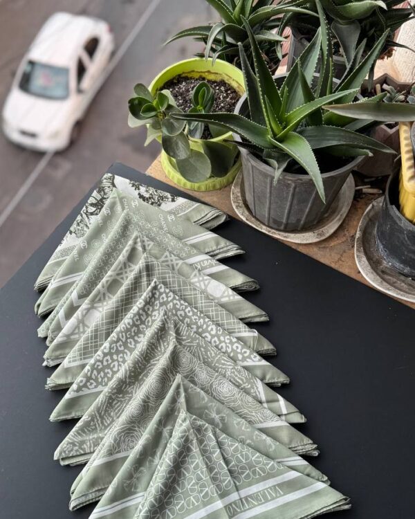 مینی اسکارف تمام نخ ۷۰ سانتی سبز عمده (جین 10 تایی کد 945)