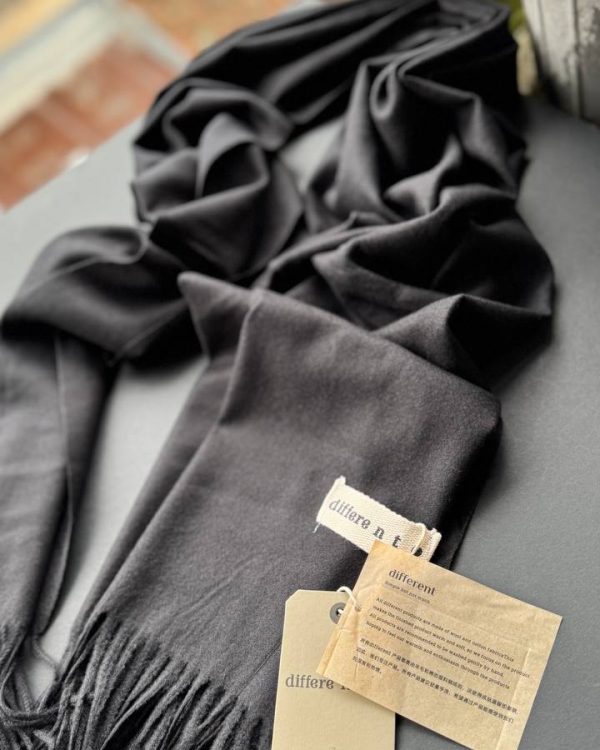 شال موهر پشمی منگوله دار (تک فروشی کد 481)