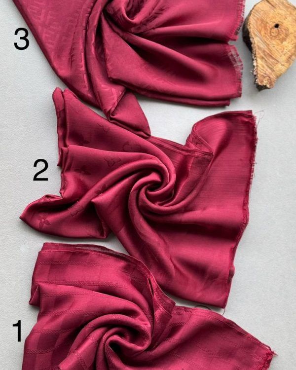 شال نخ ژاکارد چری(جین 10 کد 506)