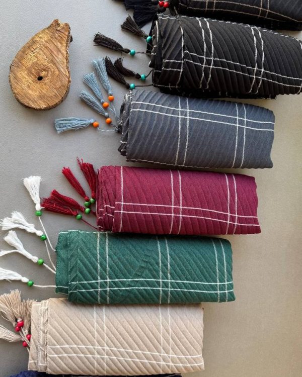 شال پلیسه نخ اسپان پاییزه (تکفروشی کد 524)