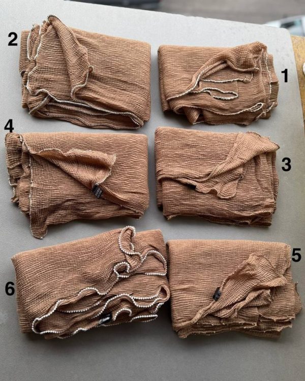 شال برشکا دور طلایی نقره ای (تکفروشی کد 526 )