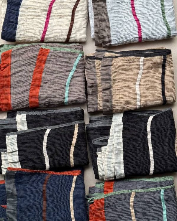 شال پلیسه بهاره برشکا نواری (جین 8 تایی کد 584)