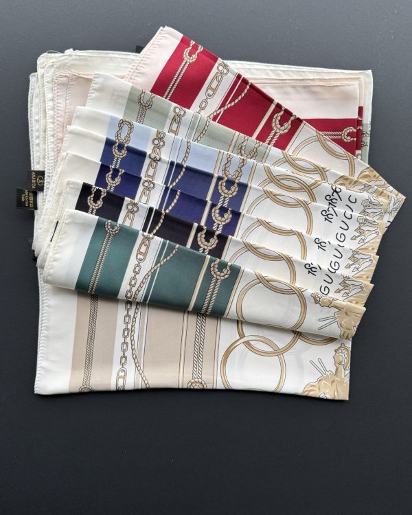 مینی اسکارف ساتن چاپی(جین 8 تایی کد 645)