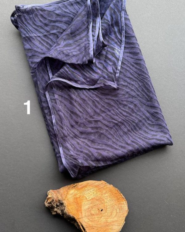 شال نخ حریر دور نواری وارداتی(تکفروشی کد628)