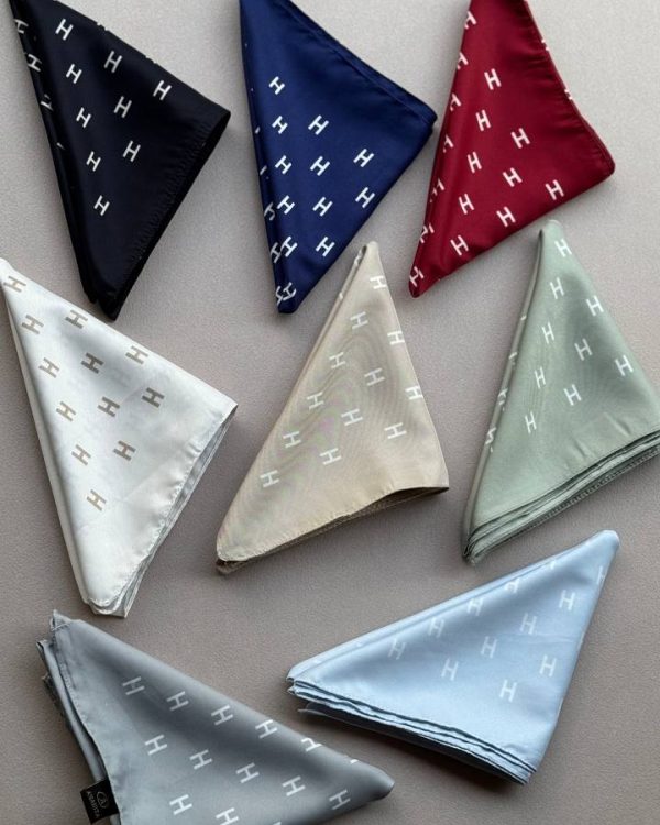 مینی اسکارف ساتن چاپی(جین 8 تایی کد 654)