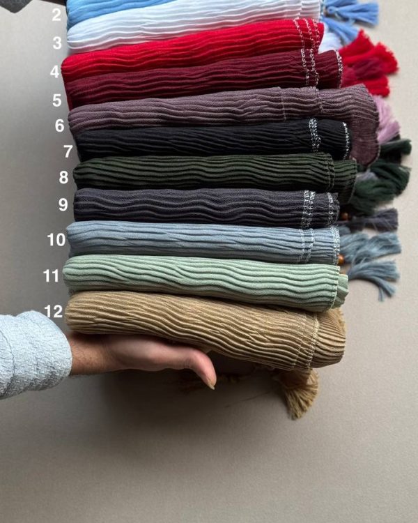 شال برشکا نخ کرپ منگوله چوبی پلیسه (جین 12 تایی کد 604)