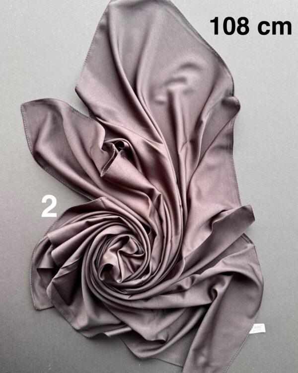 روسری ساتن میکرو تک مشکی 106 سانتی (جین 6 تایی کد 815)