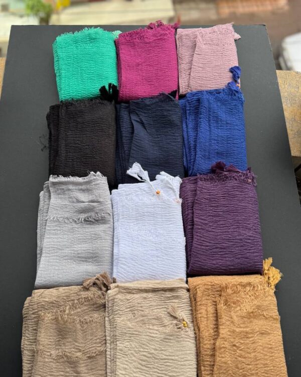 شال تمام نخ پفکی دور ریش (جین 12 تایی کد 862)