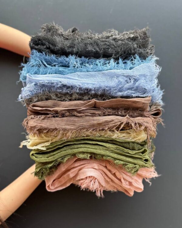 شال دور ریش نخ فلورانس راه راه لمه(جین 12تایی کد 897)