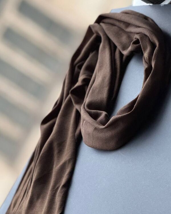 شال ریز بافت لبه دوبل ساده تکرنگ عمده(جین 6 تایی کد 1068)