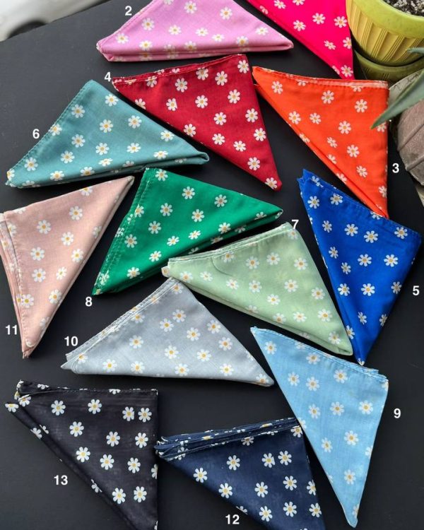 مینی اسکارف نخی طرح بابونه(تکفروشی کد 968)