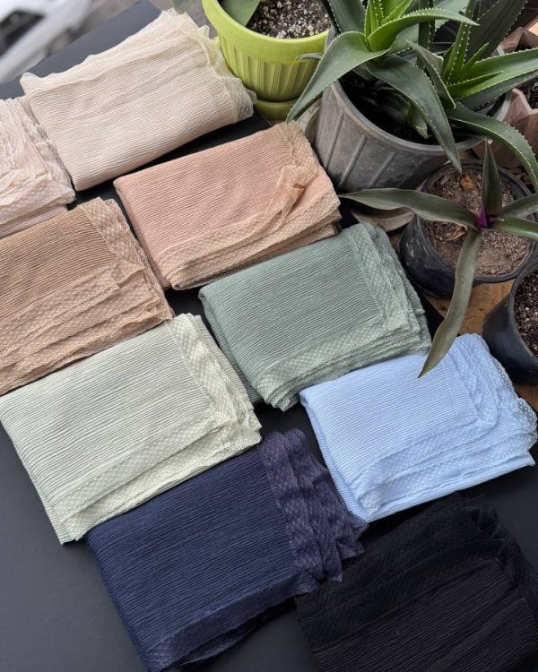 شال تمام نخ پلیسه چهار فصل برشکا دور توری (تکفروشی کد 970)