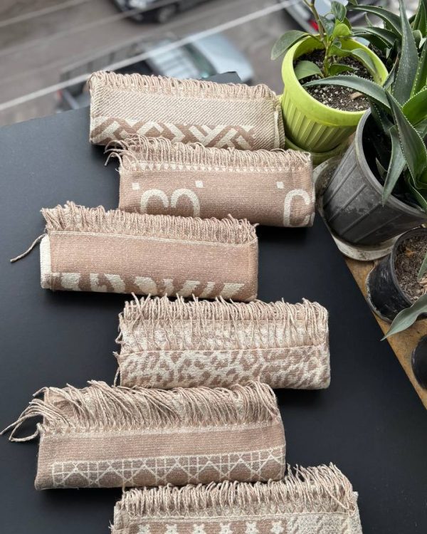 شال موهر کرم سفید دو رو ریشه دار گرم بالا(تکفروشی کد 988)