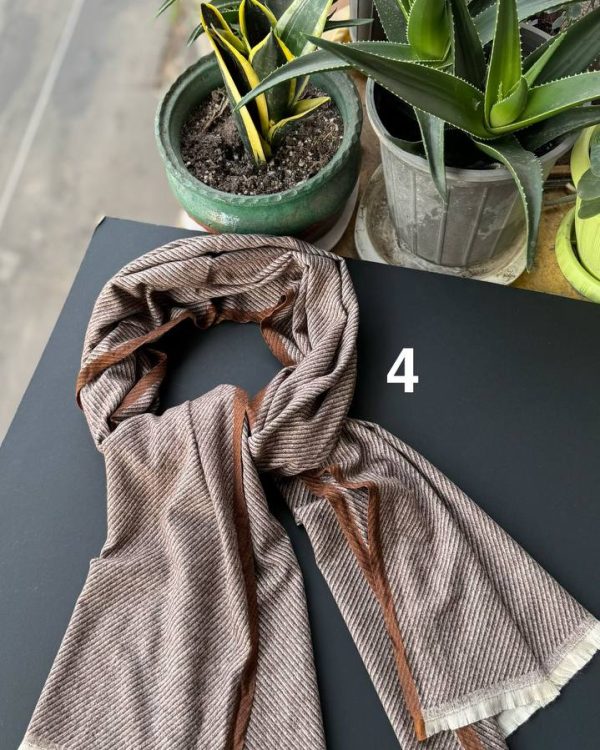 شال موهر جناقی طرح کجرا دو رو نوار لمه عمده (جین 6 تایی کد 1015)