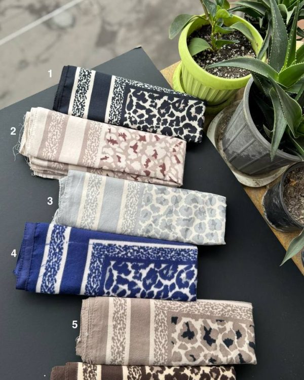 شال موهر پلنگی دور دوخت پاییزه عمده (جین 6 تایی کد 999)