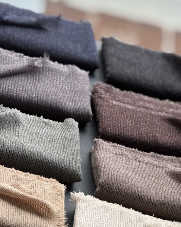 شال نخ کنف دور ریش برفکی آناهیتا بدون مارک(تکفروشی کد 1065)