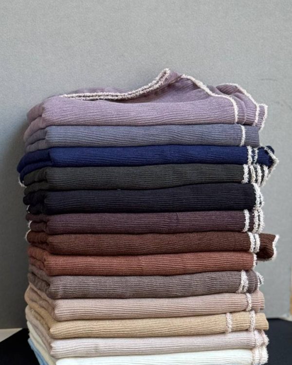 شال برشکا پلیسه نخی چهار فصل دور کنفی عمده(جین 14 تایی کد 1057)