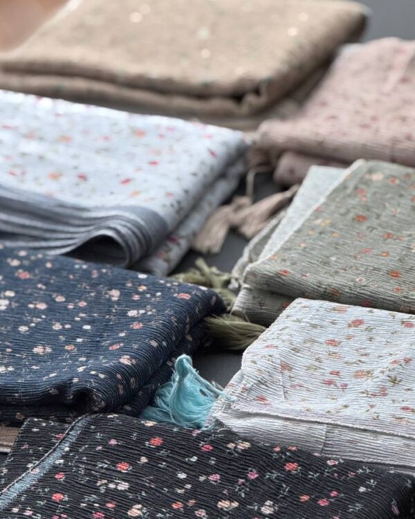 شال پلیسه گلدار چهار فصل منگوله دار برشکا نخی (تکفروشی کد 1091)