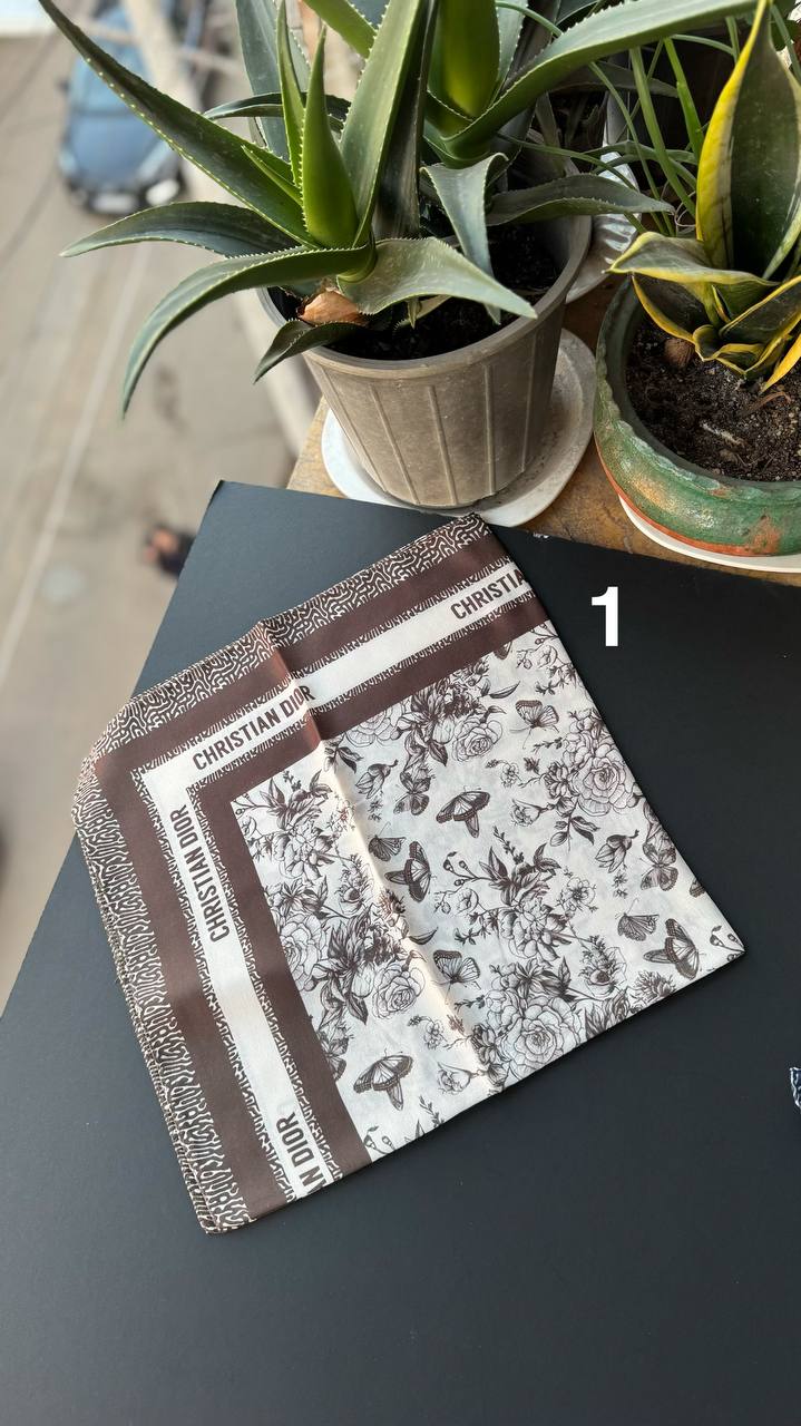 مینی اسکارف نخی پاییزه طرح dior(تکفروشی کد 1116) - Image 3